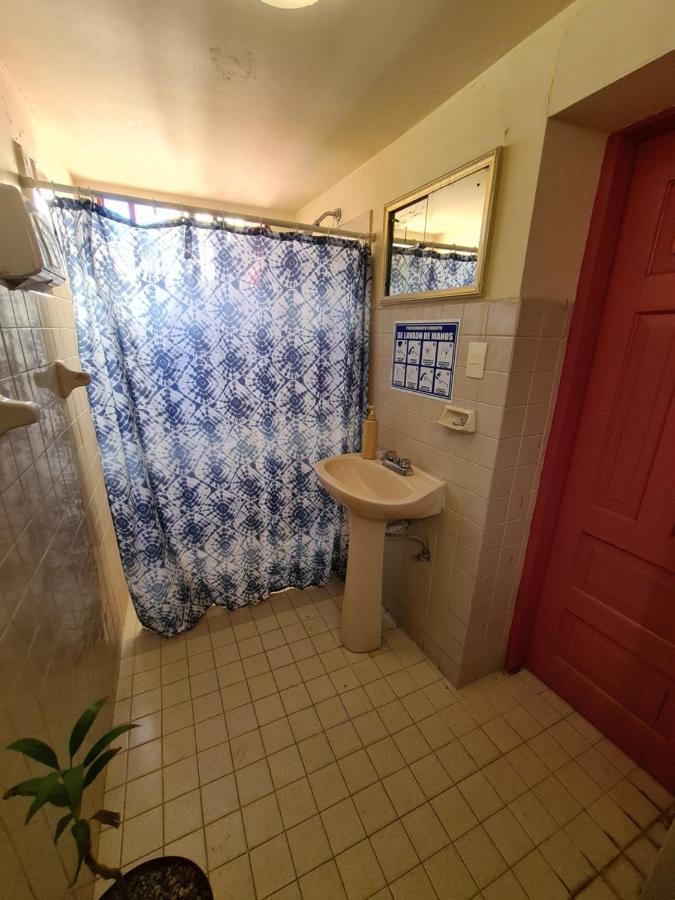 Hostal Ika Chihuahua Extérieur photo